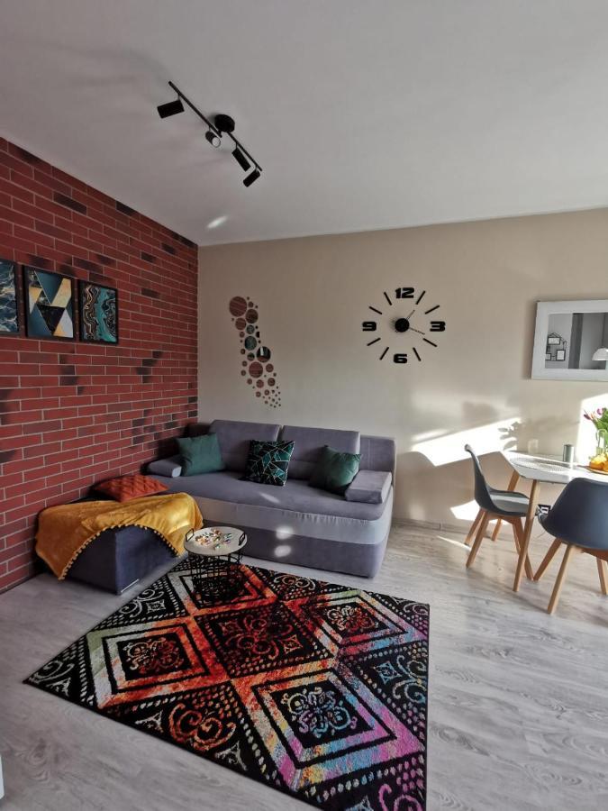 Apartament Osiedle Jelonka Apartamento Jelenia Góra Exterior foto