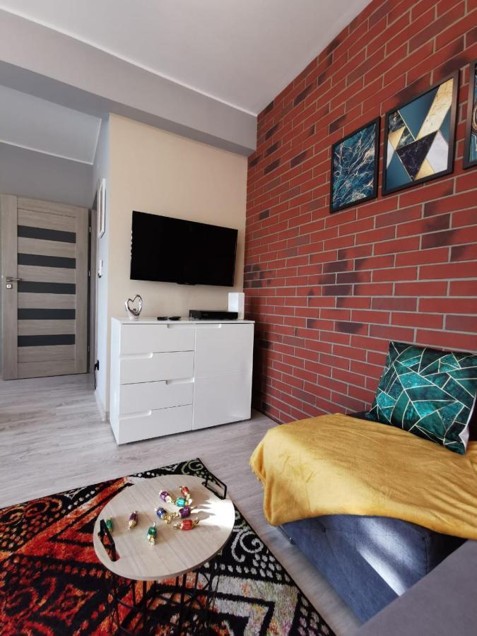 Apartament Osiedle Jelonka Apartamento Jelenia Góra Exterior foto