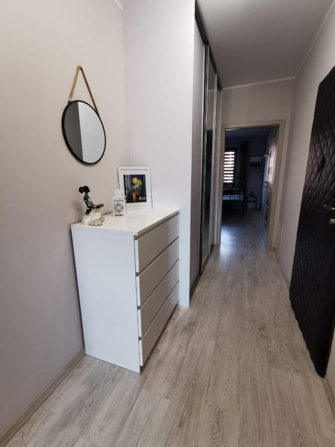 Apartament Osiedle Jelonka Apartamento Jelenia Góra Exterior foto